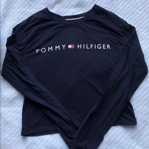 Tommy shirt lightly used 🤎